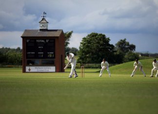Australia Crushes England To Retain The Ashes Urn
